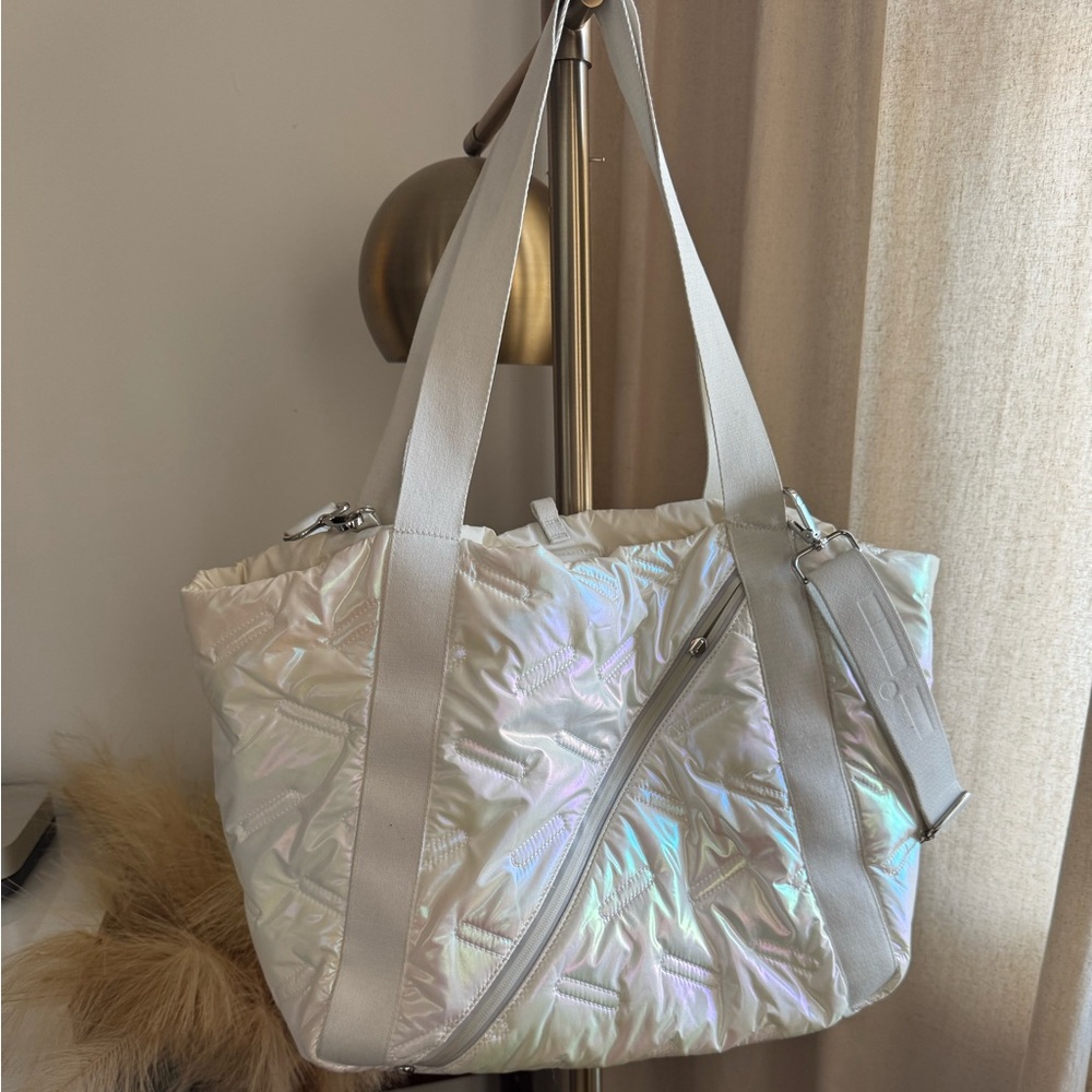 Go Dash Dot Iridescent White Tote Bag